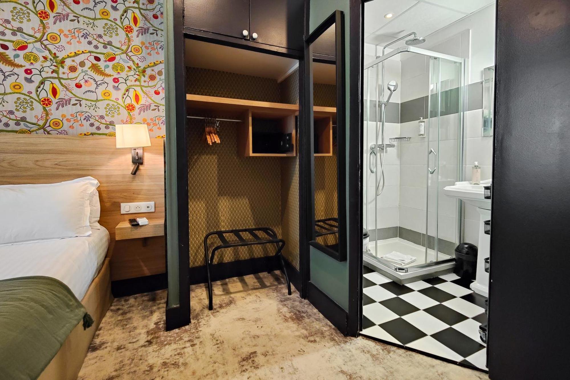 De France, Un Ammi Hotel